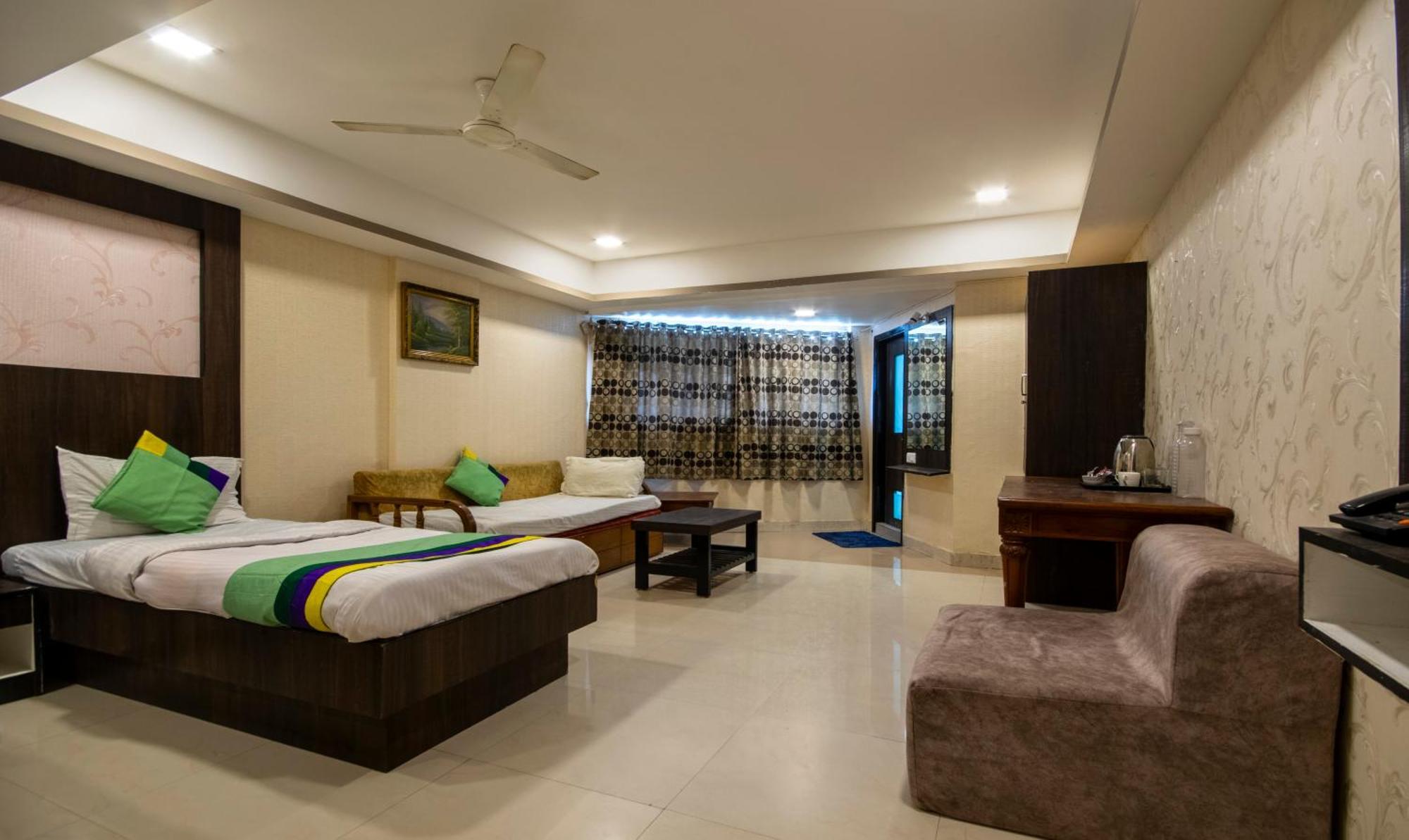 Itsy Hotels Shree Krishna Palace Ahmedabad Eksteriør billede