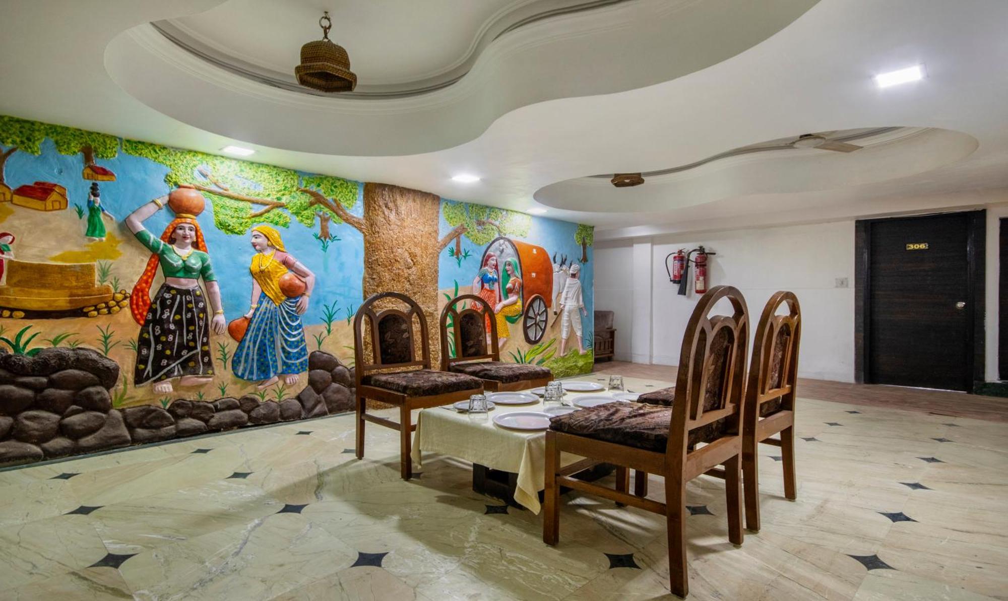 Itsy Hotels Shree Krishna Palace Ahmedabad Eksteriør billede